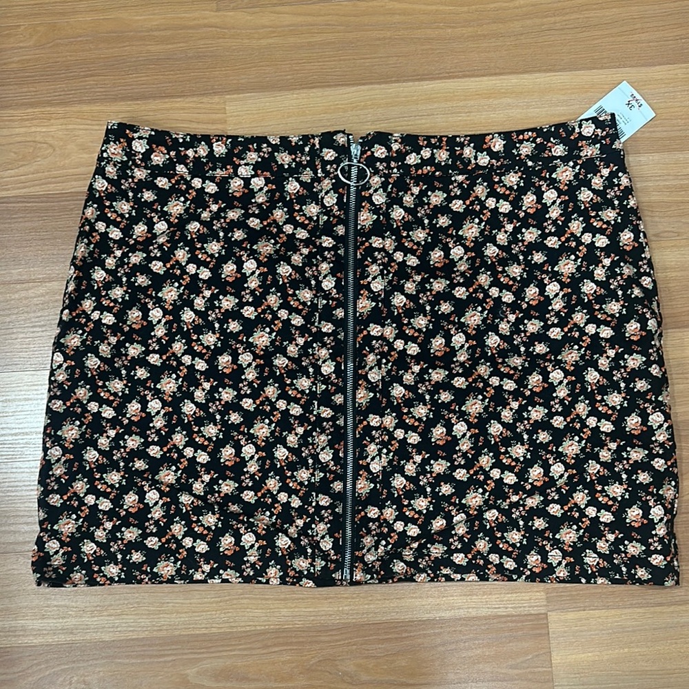 Floral Black Mini Skirt